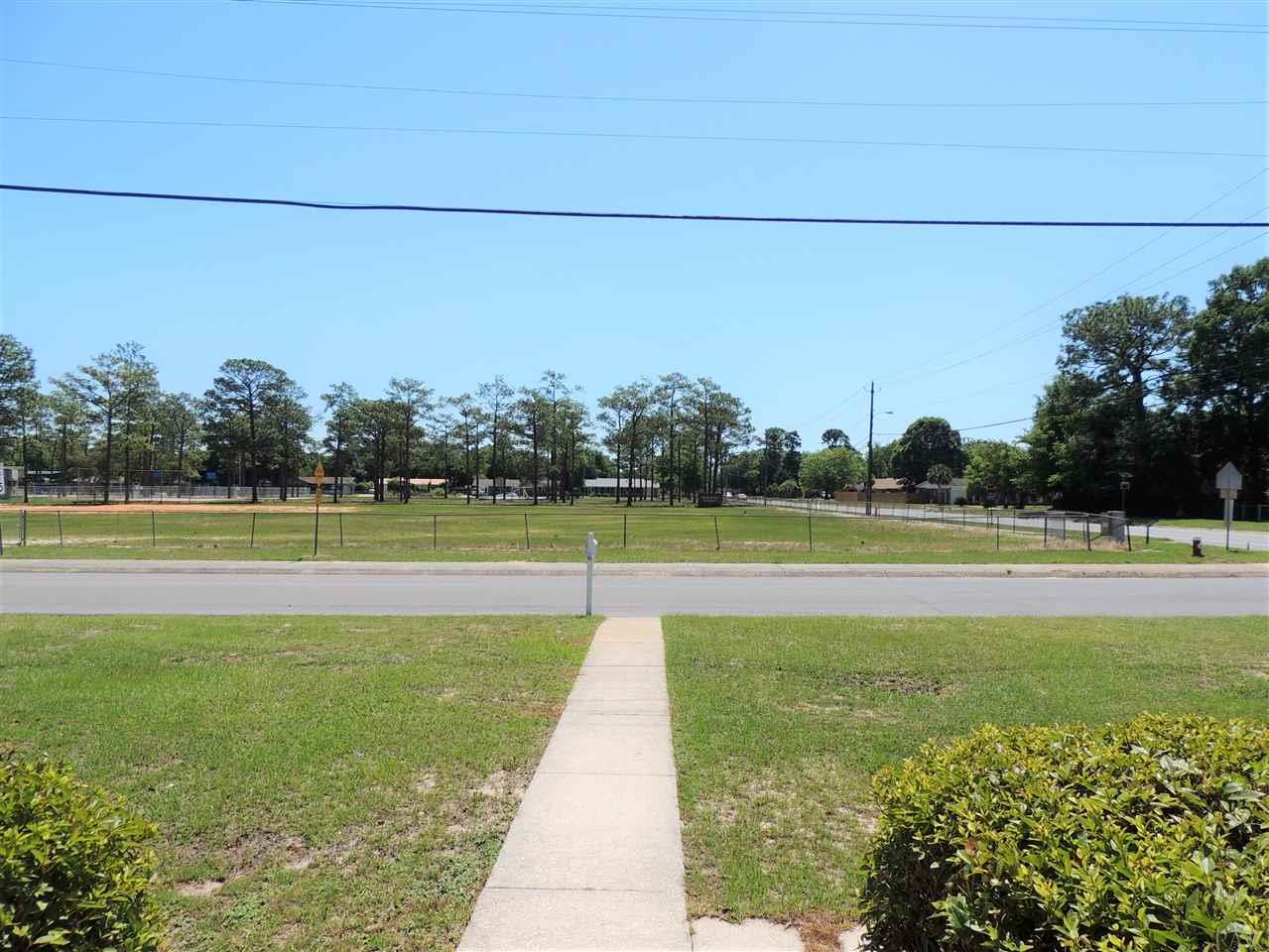 5611 Hibiscus Road Pensacola, FL 32504 - Photo 48 of 50 Gallery Image 48