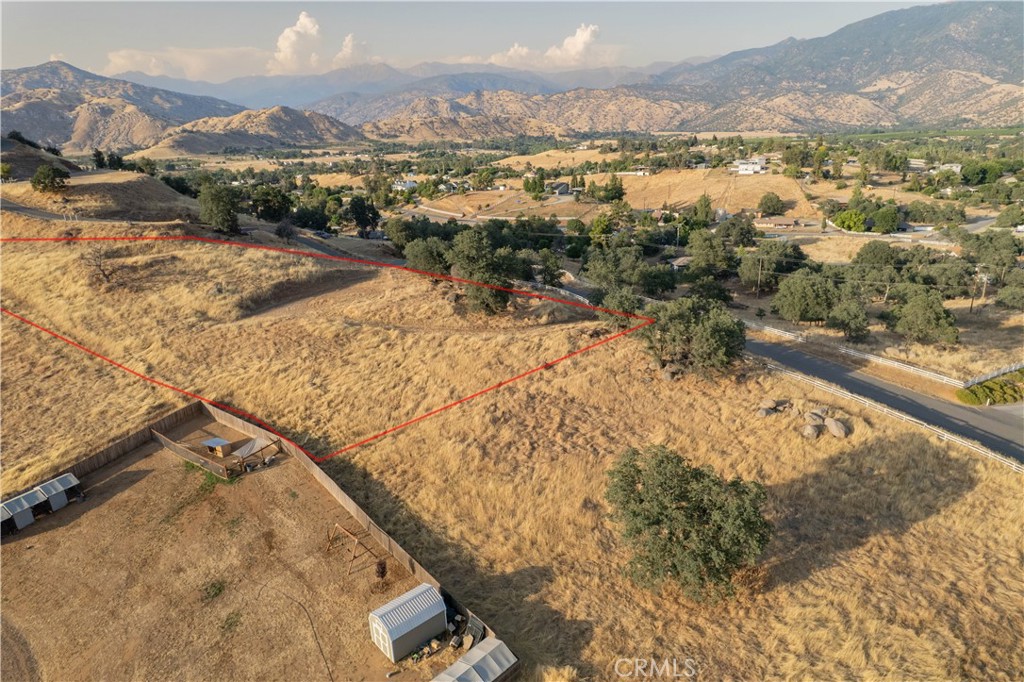 16295 Wrangler Drive Springville, CA 93265 - Photo 8 of 9 a view of a city with mountains