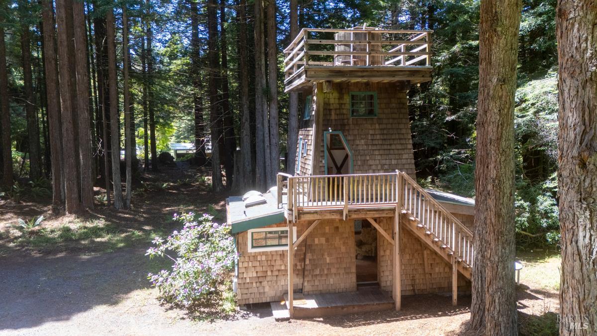 32371 Middle Ridge Road Albion, CA 95410 - Photo 4 of 35