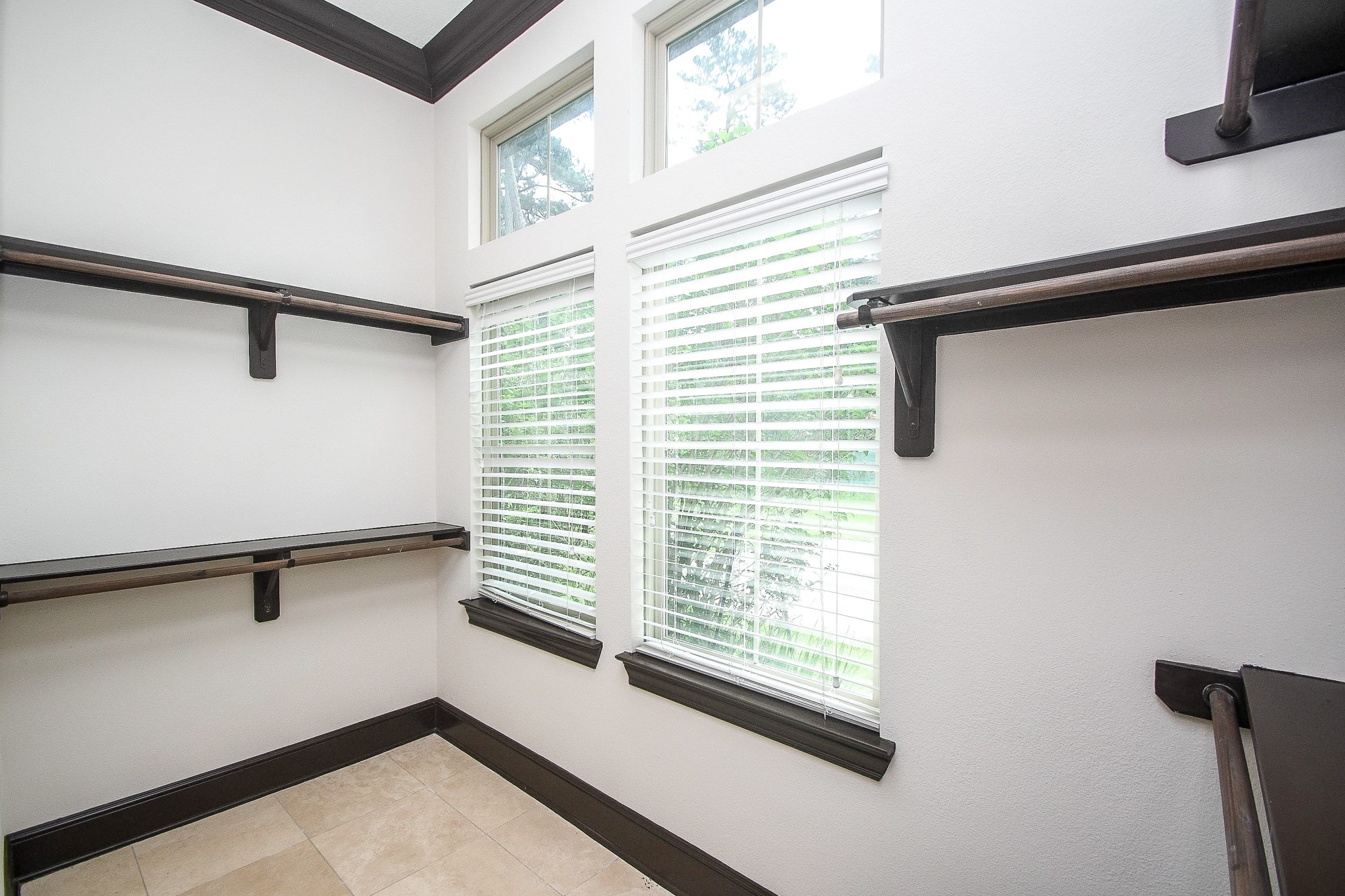 24387 Lenze Road Spring, TX 77389 - Photo 19 of 36 Primary walk in closet