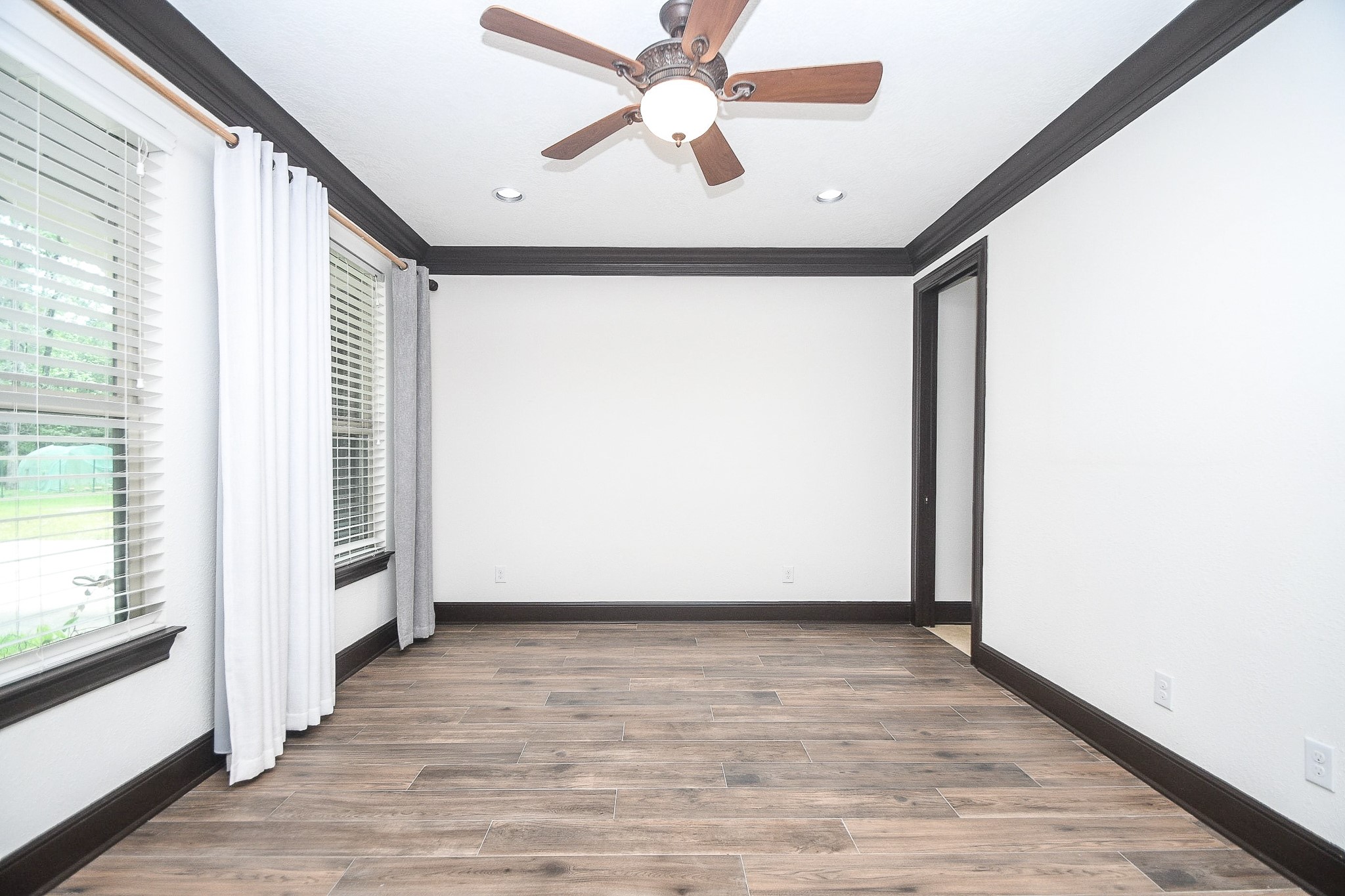 24387 Lenze Road Spring, TX 77389 - Photo 20 of 36 Mother-in-law suite