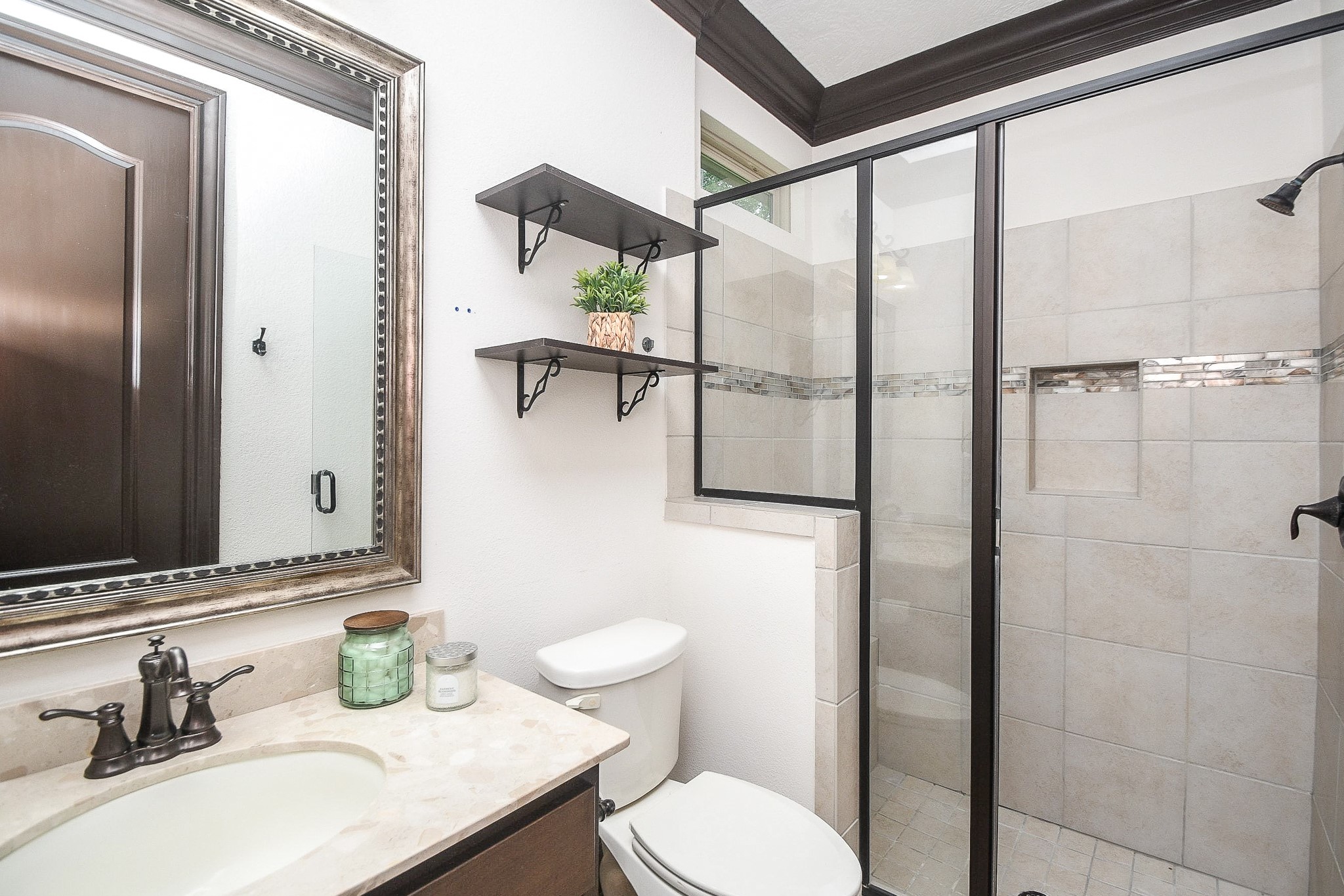 24387 Lenze Road Spring, TX 77389 - Photo 21 of 36 Mother-in-law suite bathroom