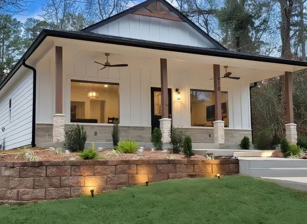 $299,700 | 410 Coast Loop, Trinity, TX 75862