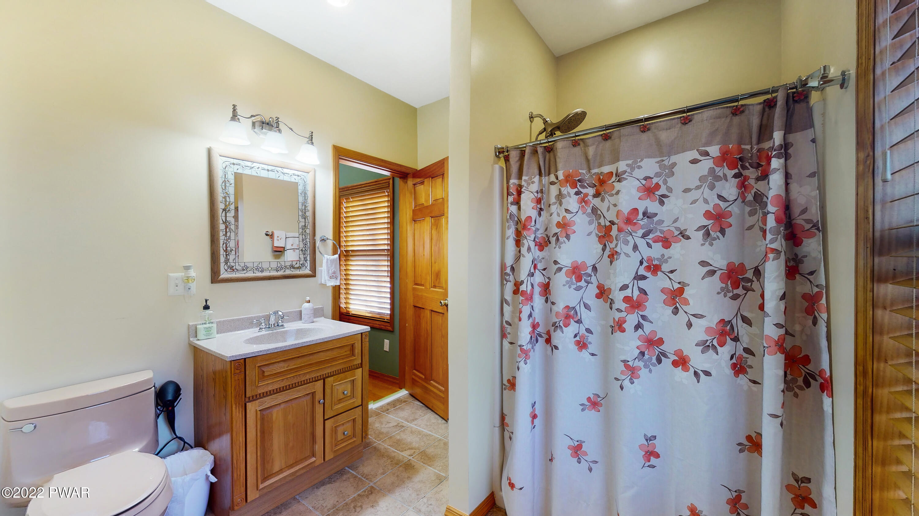 523 Maple Ridge Drive Hawley, PA 18428 - Photo 11 of 87
