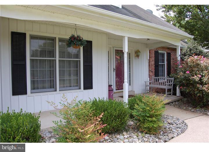 206 Deergrass Road Hockessin, DE 19707 - Photo 3 of 22 Exterior Front