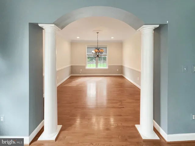 $778,000 | 18550 Kerill Road, Triangle, VA 22172