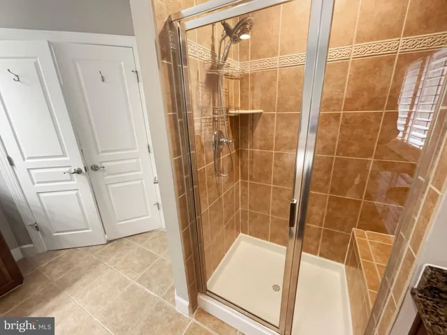 $778,000 | 18550 Kerill Road, Triangle, VA 22172