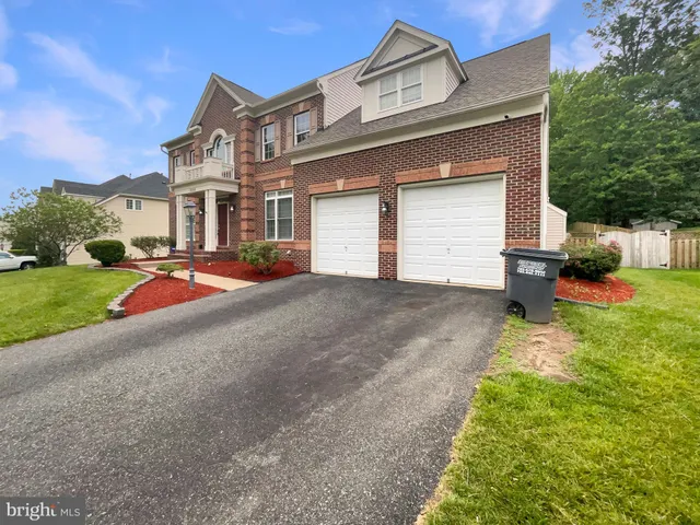 $778,000 | 18550 Kerill Road, Triangle, VA 22172