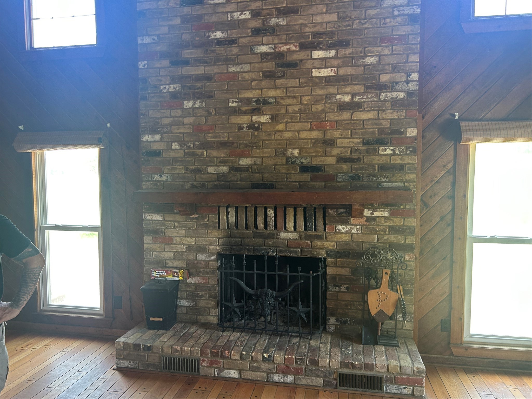 6166 Fm 3060 Midway, TX 75852 - Photo 7 of 14 a room with fireplace and windows