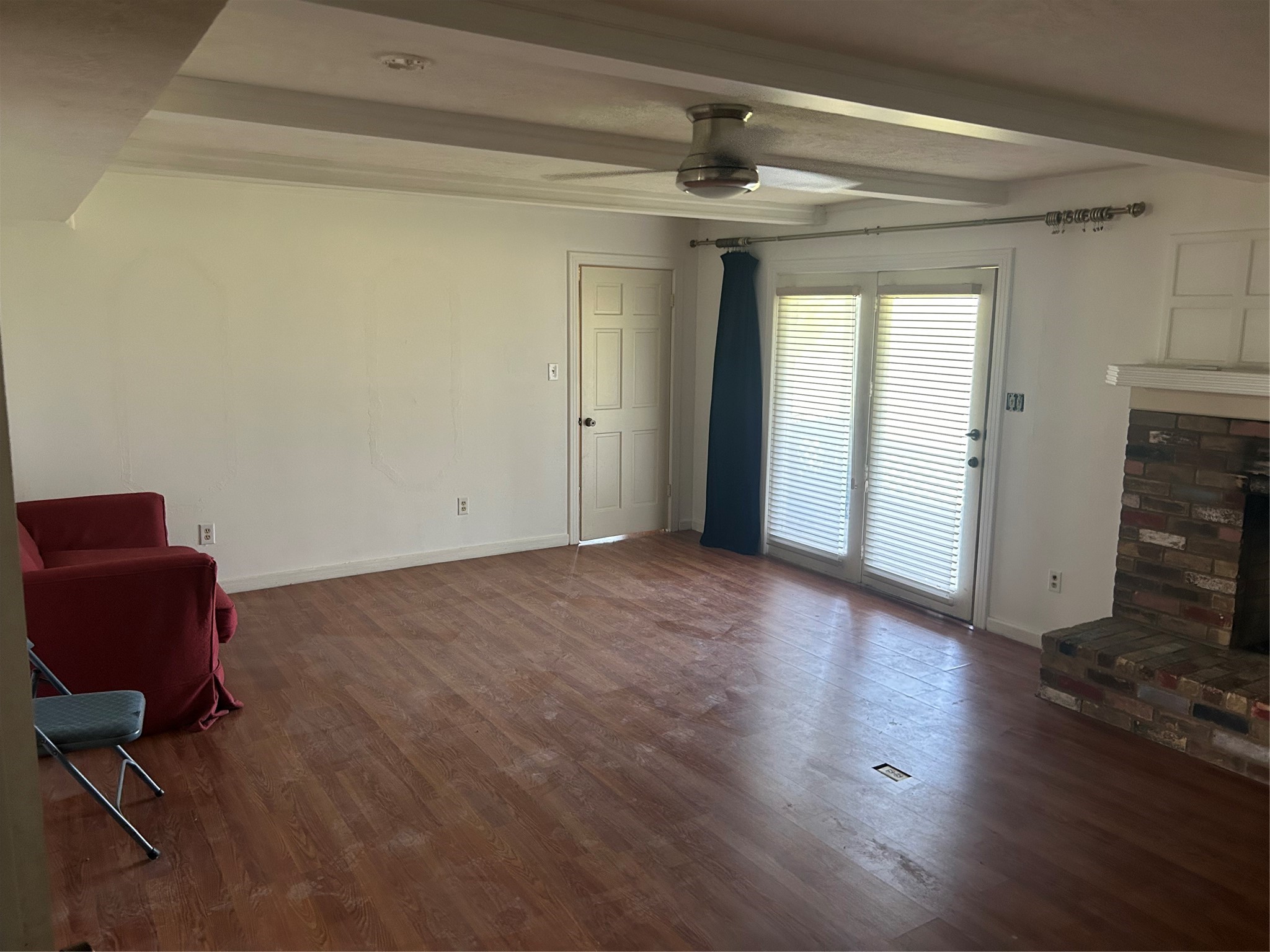 6166 Fm 3060 Midway, TX 75852 - Photo 9 of 14 a view of livingroom with furniture and wooden floor