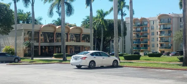 $1,850 | 9360 Fontainebleau Boulevard, Unit 104, Miami, FL 33172