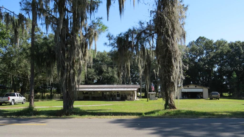 524 South Wiggins Road Plant City, FL 33566 - Photo 1 of 1 Gallery Image 1