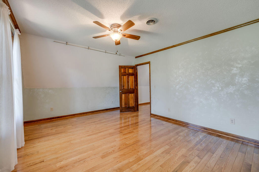 490 Summit Drive Jonesborough, TN 37659 - Photo 37 of 65 037
