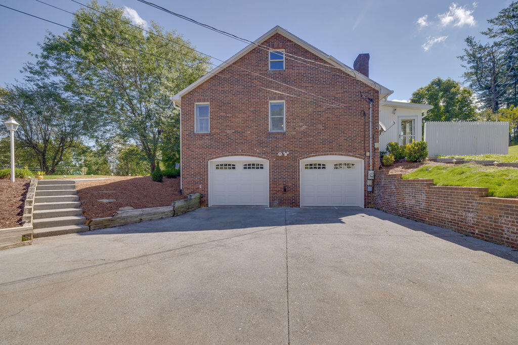 490 Summit Drive Jonesborough, TN 37659 - Photo 46 of 65 046