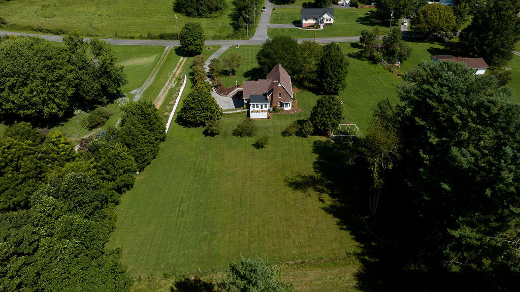 490 Summit Drive Jonesborough, TN 37659 - Photo 55 of 65 055