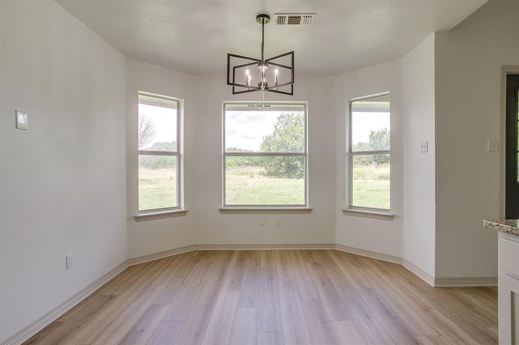 102 Meadow Ridge Avenue Venus, TX 76084 - Photo 13 of 40