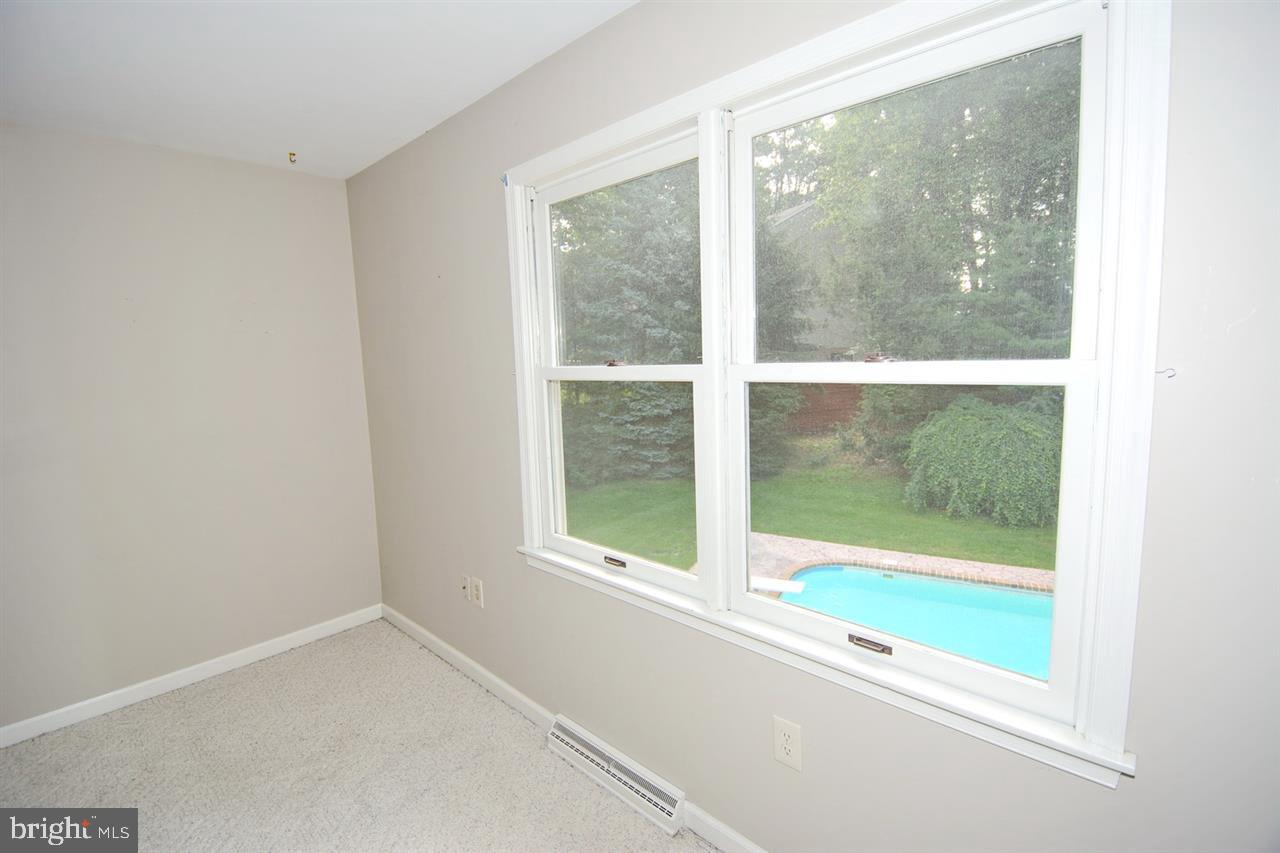 5386 Field Pointe Drive Spring Grove, PA 17362 - Photo 14 of 29