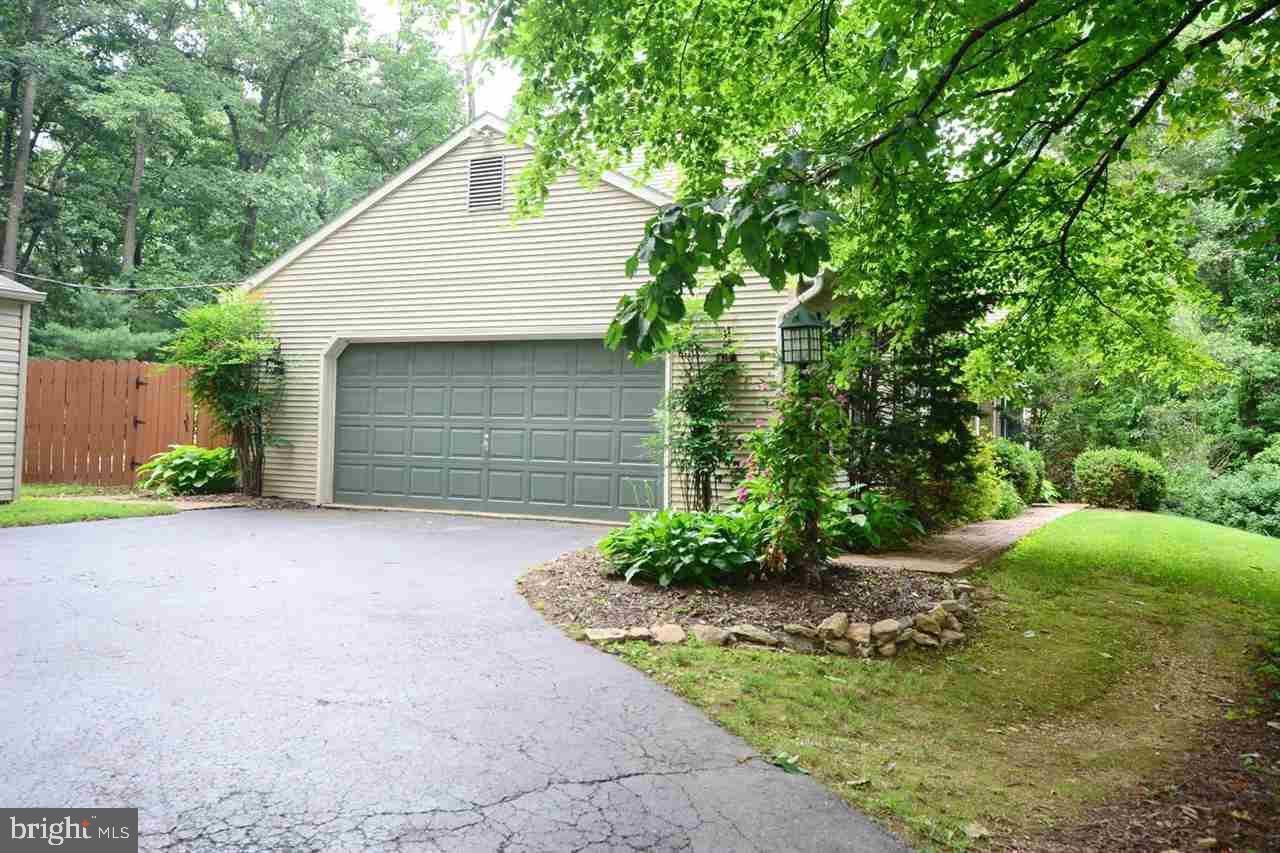 5386 Field Pointe Drive Spring Grove, PA 17362 - Photo 17 of 29