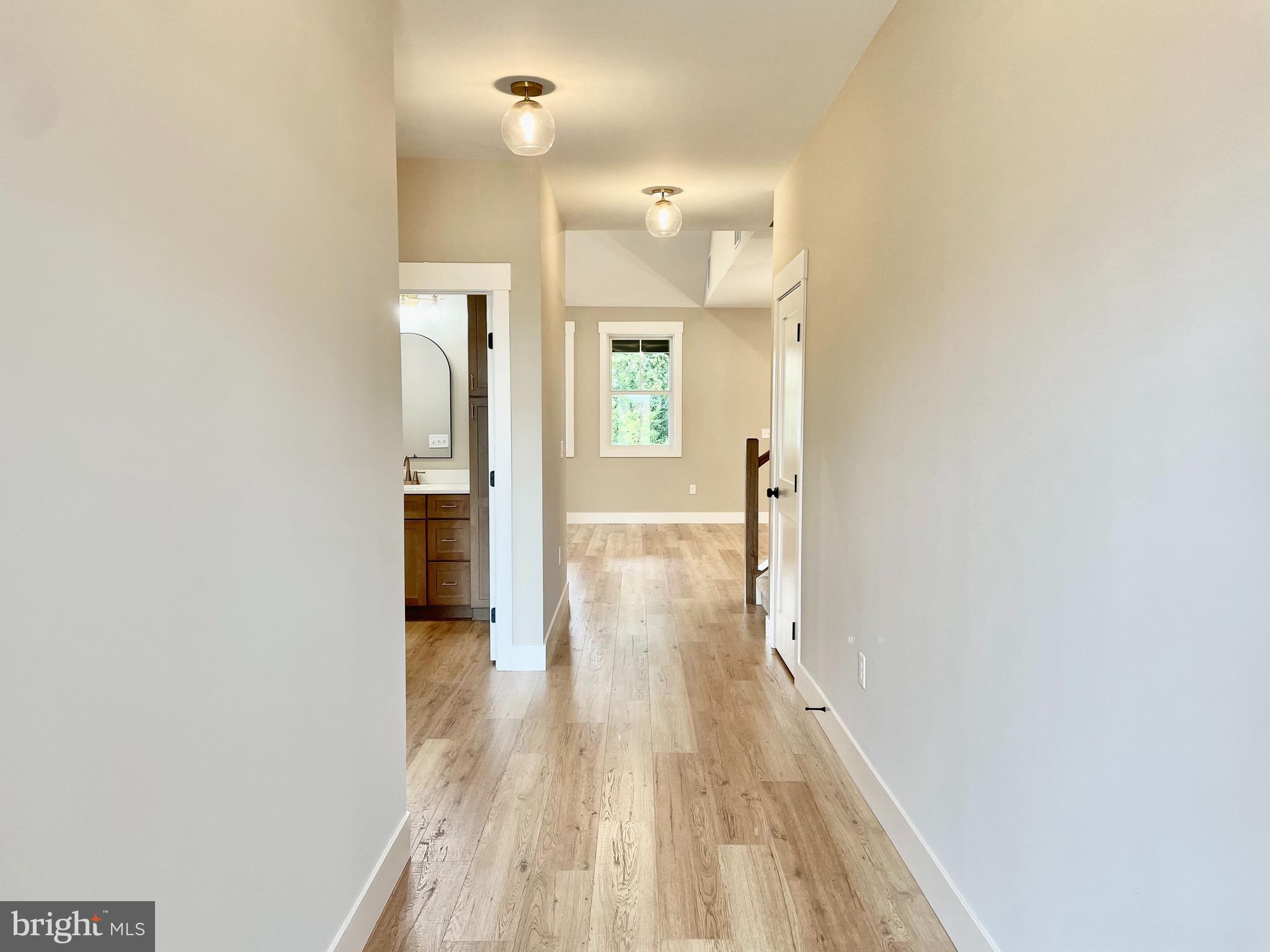 4122 Locust Road Camp Hill, PA 17011 - Photo 2 of 39 Nice Wide Foyer