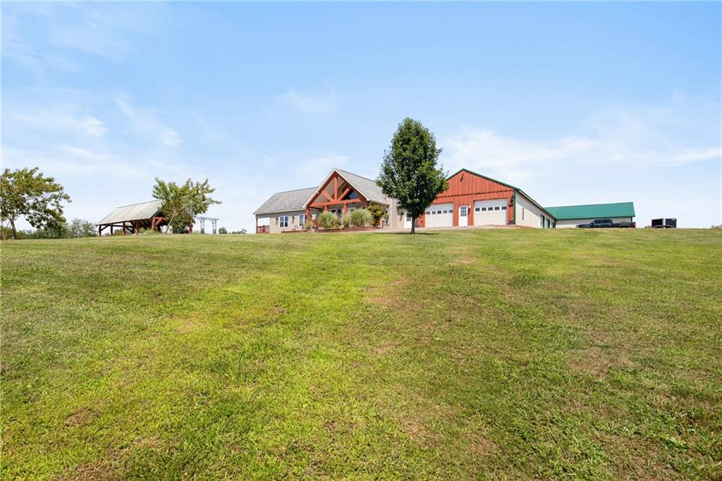 5164 Lincoln Highway Stoystown, PA 15563 - Photo 3 of 50 a view of a ocean view