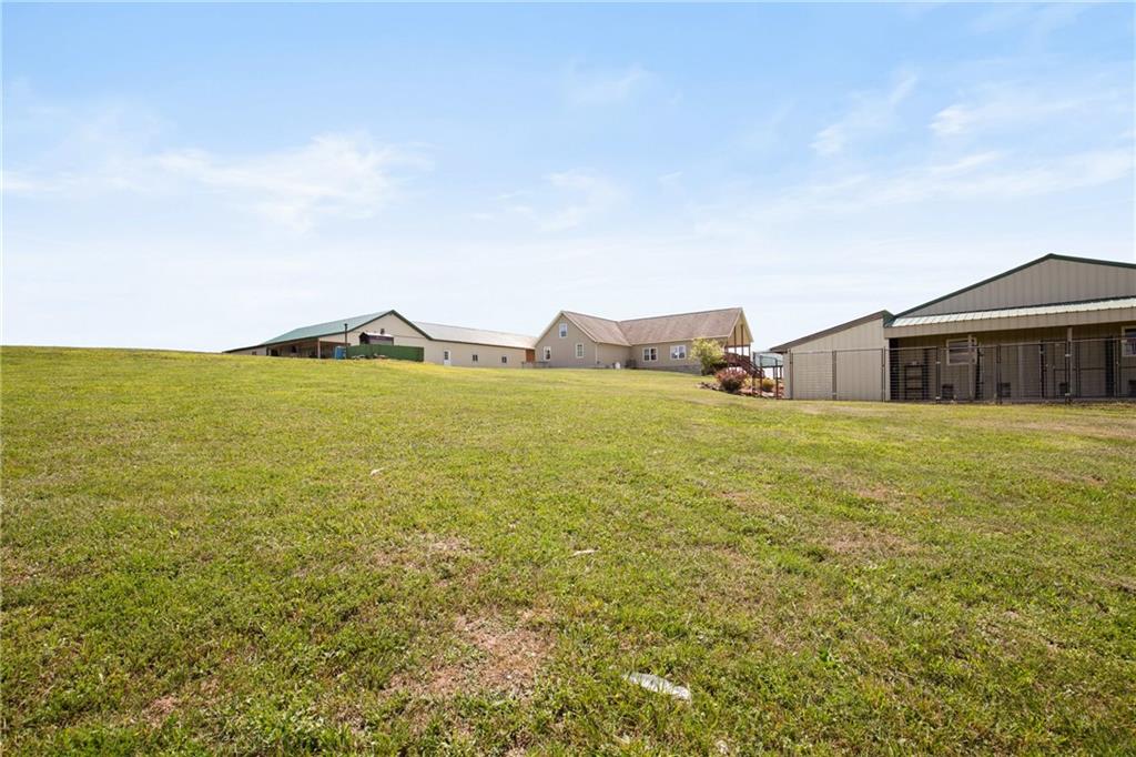 5164 Lincoln Highway Stoystown, PA 15563 - Photo 39 of 50 a view of an ocean