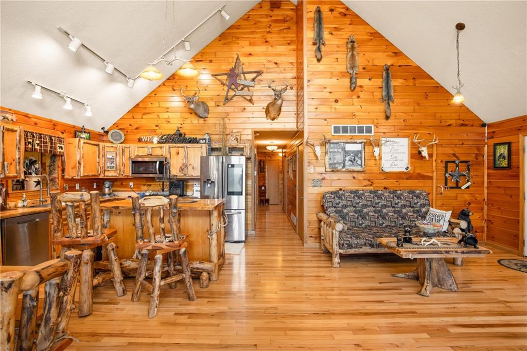 5164 Lincoln Highway Stoystown, PA 15563 - Photo 7 of 50 a view of living room