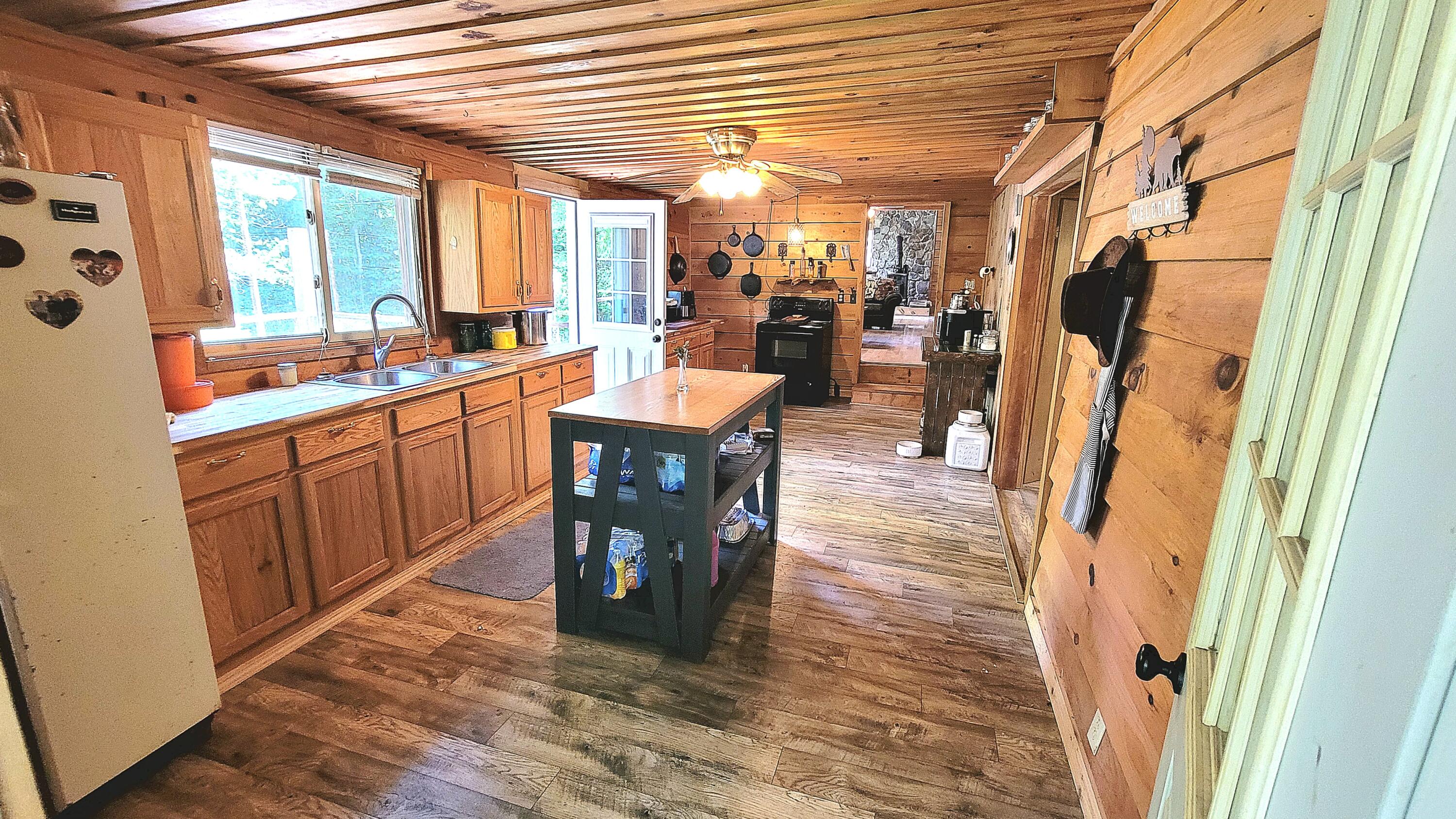 927 Bluestone River Road Jumping Branch, WV 25969 - Photo 20 of 70 Gallery Image 20