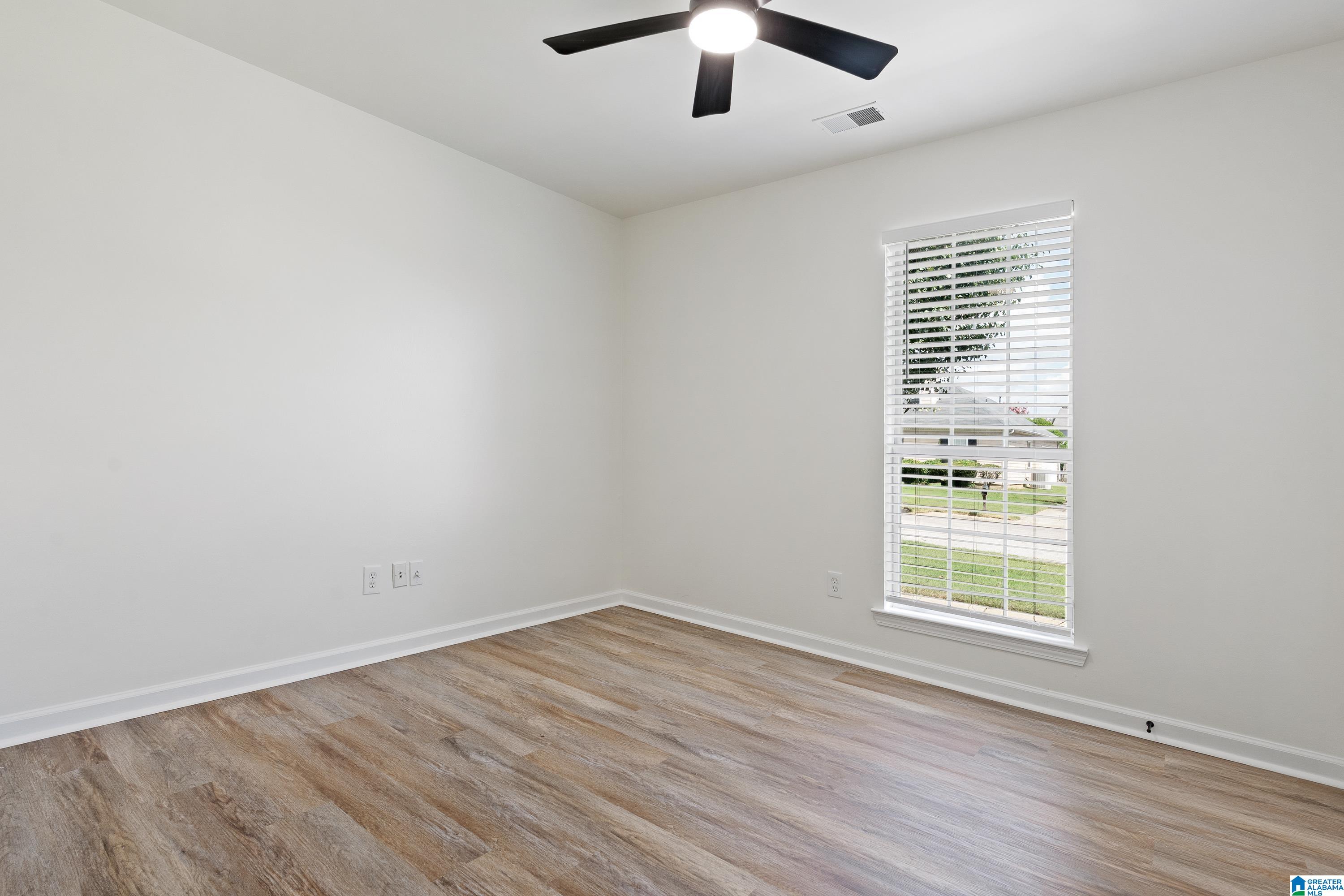 199 Stonecliff Circle Pelham, AL 35124 - Photo 28 of 33