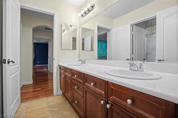 $3,800 | 7583 Cactus Peak Court, Las Vegas, NV 89113