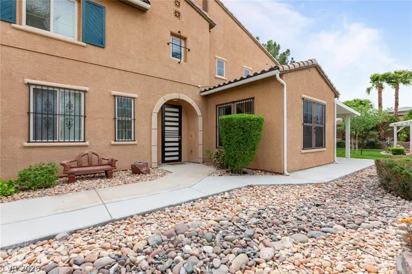 $3,800 | 7583 Cactus Peak Court, Las Vegas, NV 89113