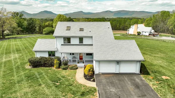$499,900 | 3453 Roaring Run Road, Goode, VA 24556