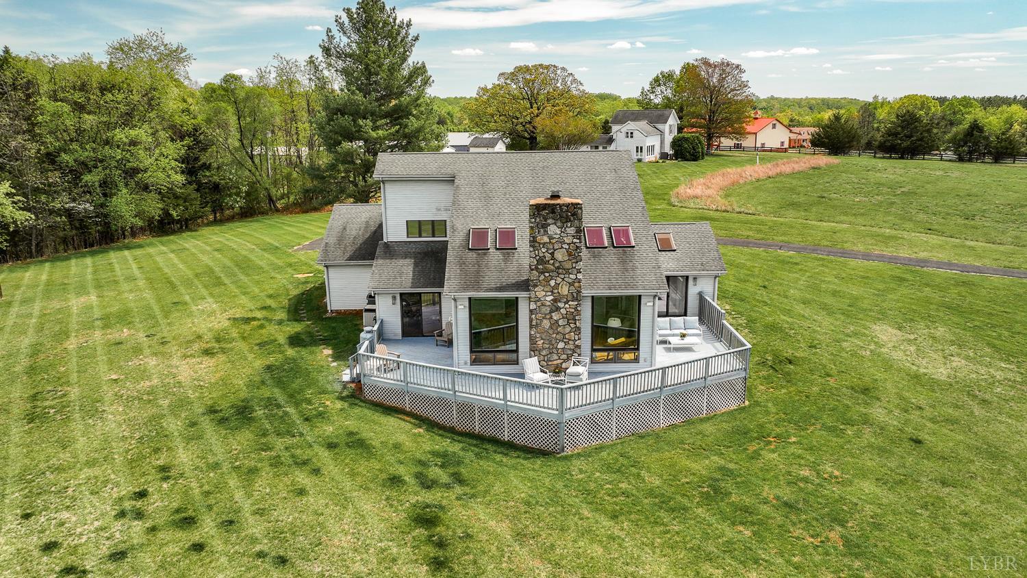 3453 Roaring Run Road Goode, VA 24556 - Photo 13 of 93