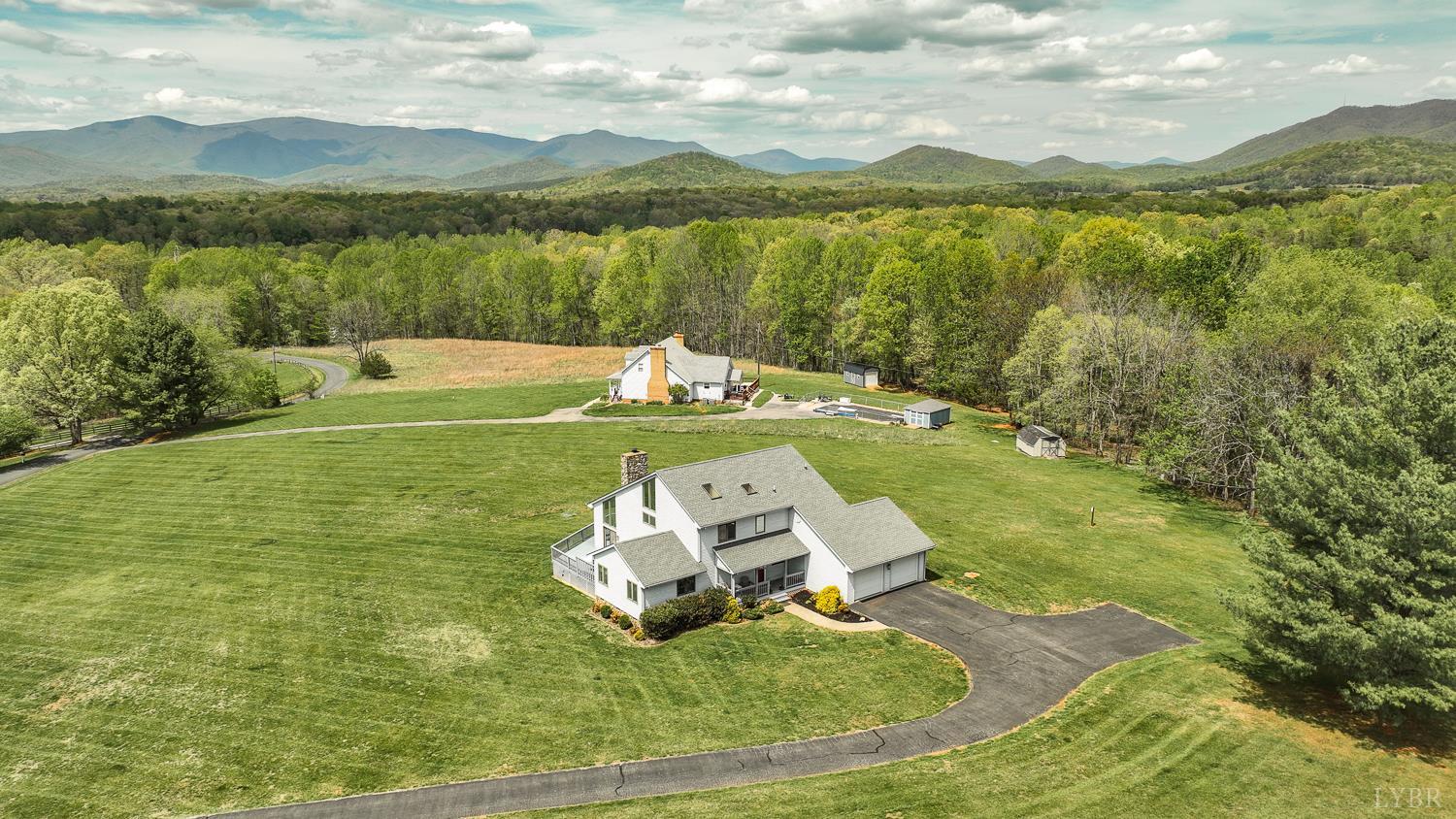 3453 Roaring Run Road Goode, VA 24556 - Photo 21 of 93