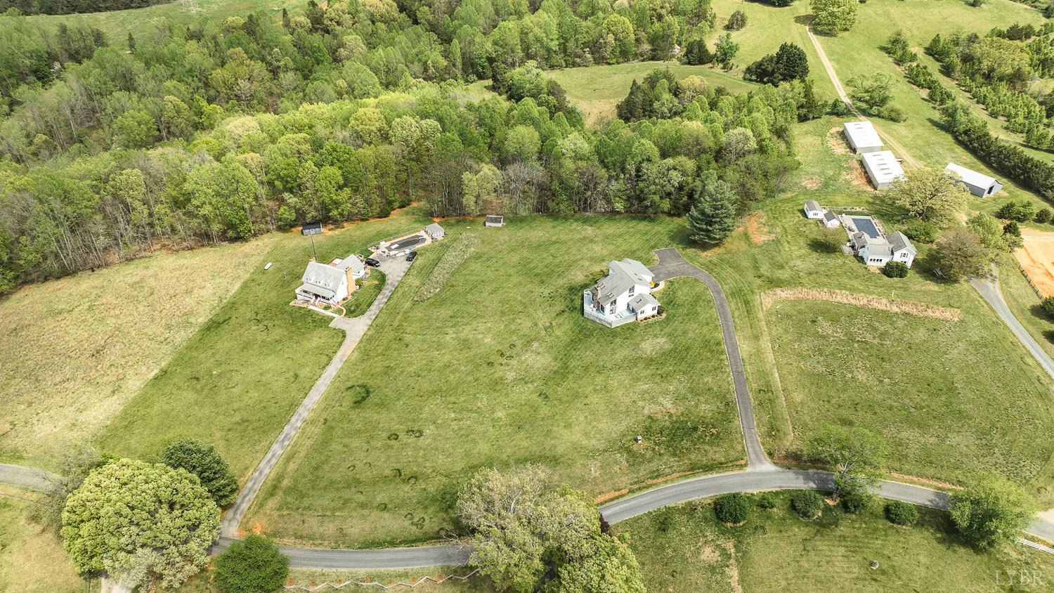 3453 Roaring Run Road Goode, VA 24556 - Photo 23 of 93