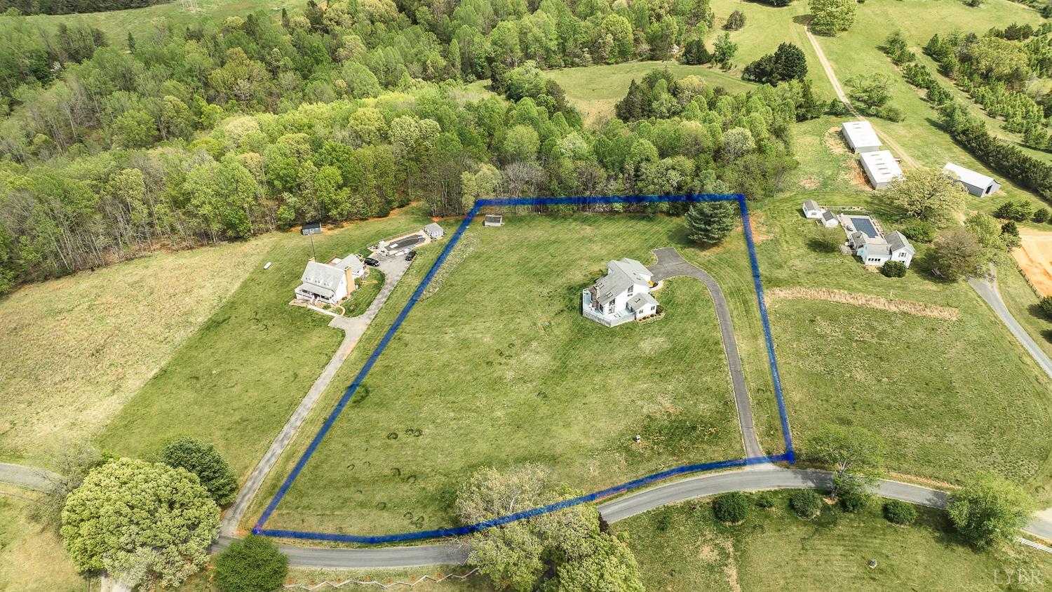 3453 Roaring Run Road Goode, VA 24556 - Photo 24 of 93