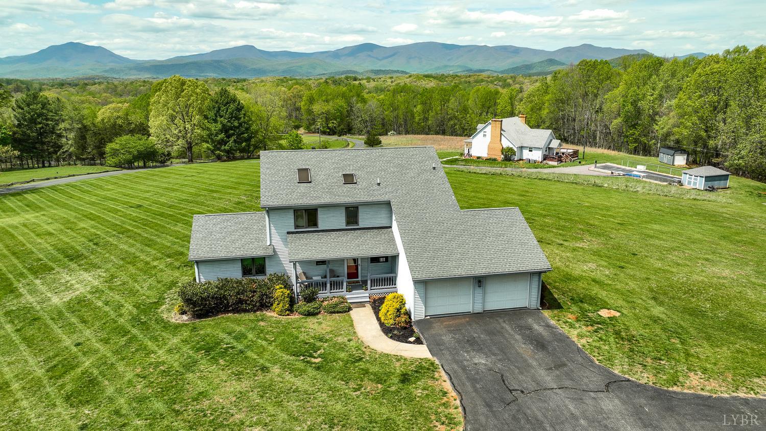 3453 Roaring Run Road Goode, VA 24556 - Photo 3 of 93