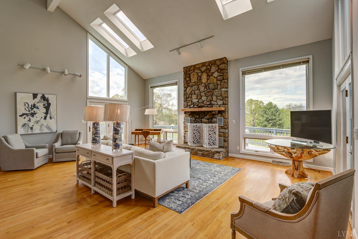 3453 Roaring Run Road Goode, VA 24556 - Photo 41 of 93