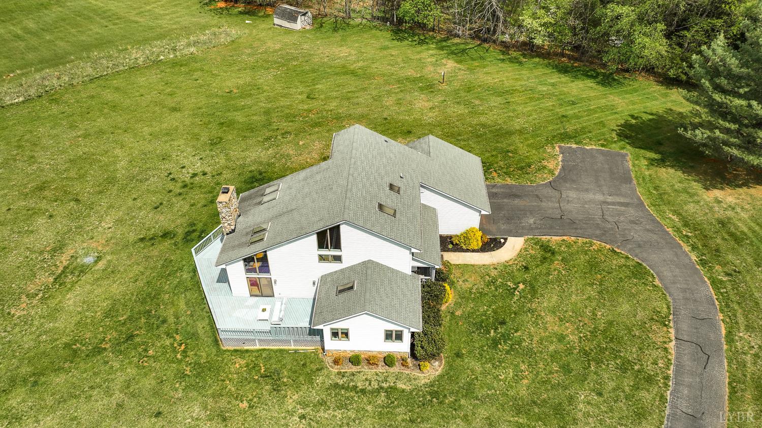 3453 Roaring Run Road Goode, VA 24556 - Photo 5 of 93