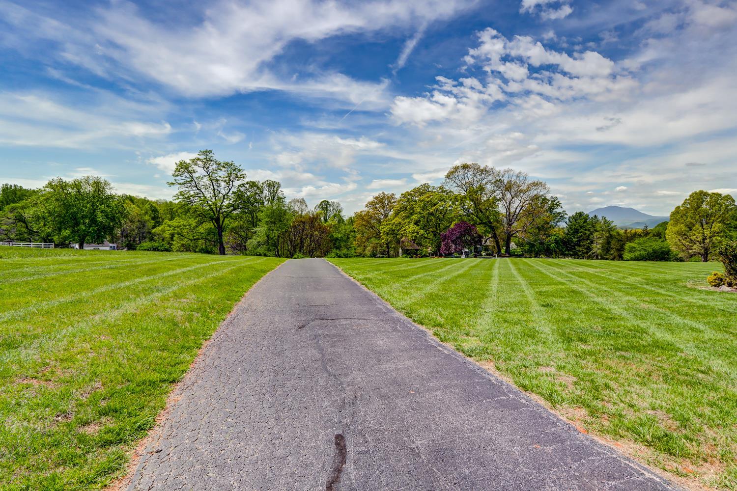 3453 Roaring Run Road Goode, VA 24556 - Photo 75 of 93