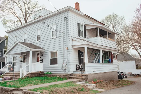 $689,000 | 14 Grand Street, Leominster, MA 01453