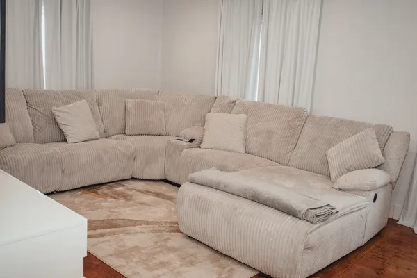 $689,000 | 14 Grand Street, Leominster, MA 01453