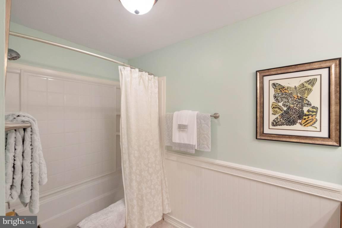 11945 Hollowwind Court Reston, VA 20194 - Photo 24 of 36 Gallery Image 24