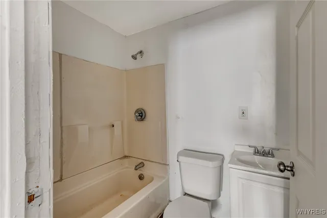 $169,900 | 128 Jones Street, Buffalo, NY 14206