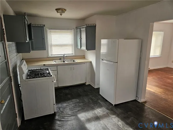 $1,000 | 1010 East 16th Street, Richmond, VA 23224