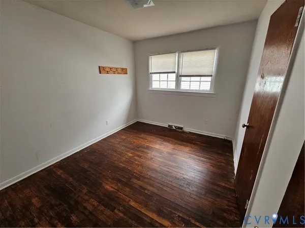 $1,000 | 1010 East 16th Street, Richmond, VA 23224