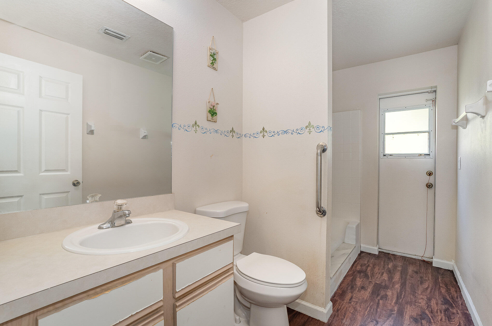 429 Freeman Road Northwest Palm Bay, FL 32907 - Photo 13 of 24 013_dsc06971-edit