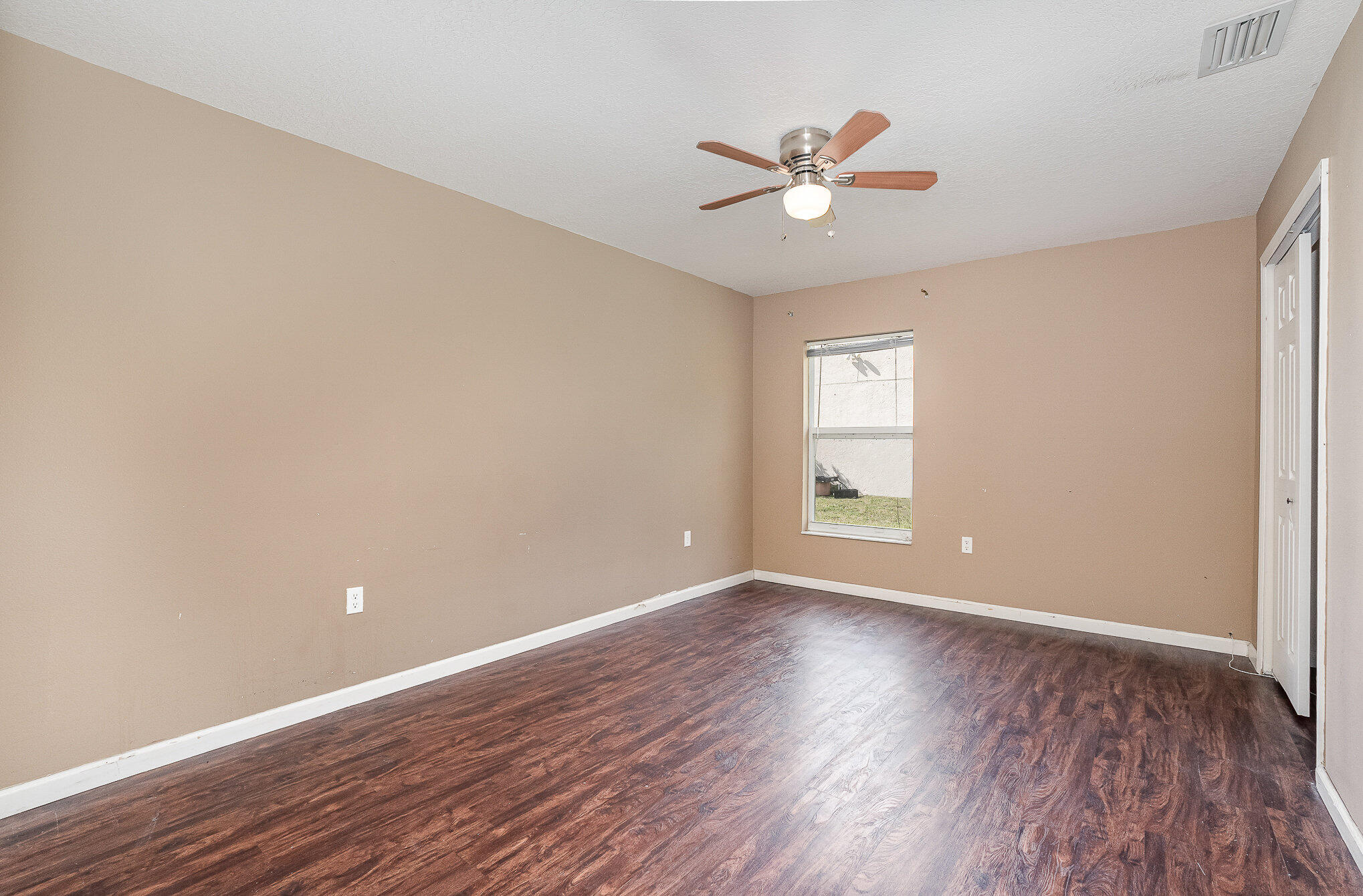 429 Freeman Road Northwest Palm Bay, FL 32907 - Photo 17 of 24 017_dsc06981-edit