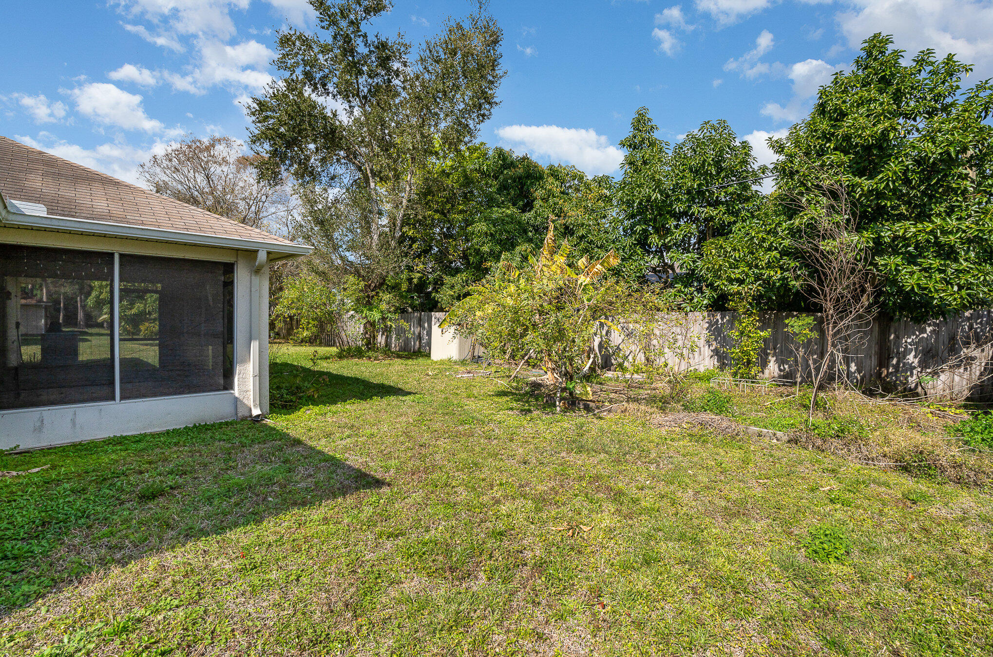 429 Freeman Road Northwest Palm Bay, FL 32907 - Photo 23 of 24 023_dsc06995-edit