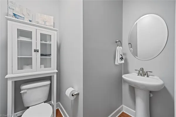 $475,000 | 2681 Splitbrooke Drive, High Point, NC 27265