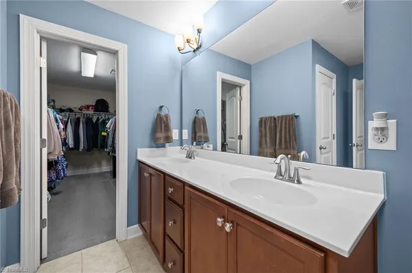 $475,000 | 2681 Splitbrooke Drive, High Point, NC 27265